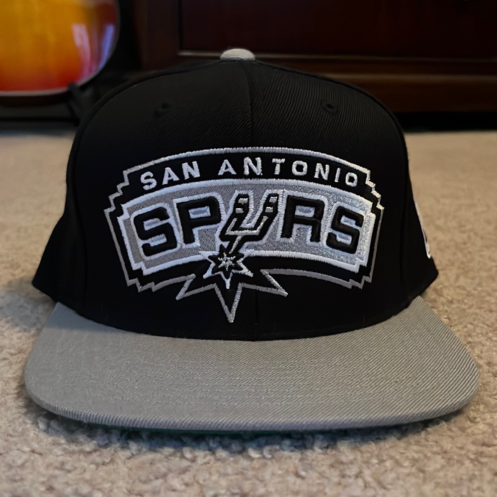 Used Mitchell & Ness NBA San Antonio Spurs Flat Brim Adjustable Hat